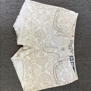 Patterned Miss Me Shorts Size 27